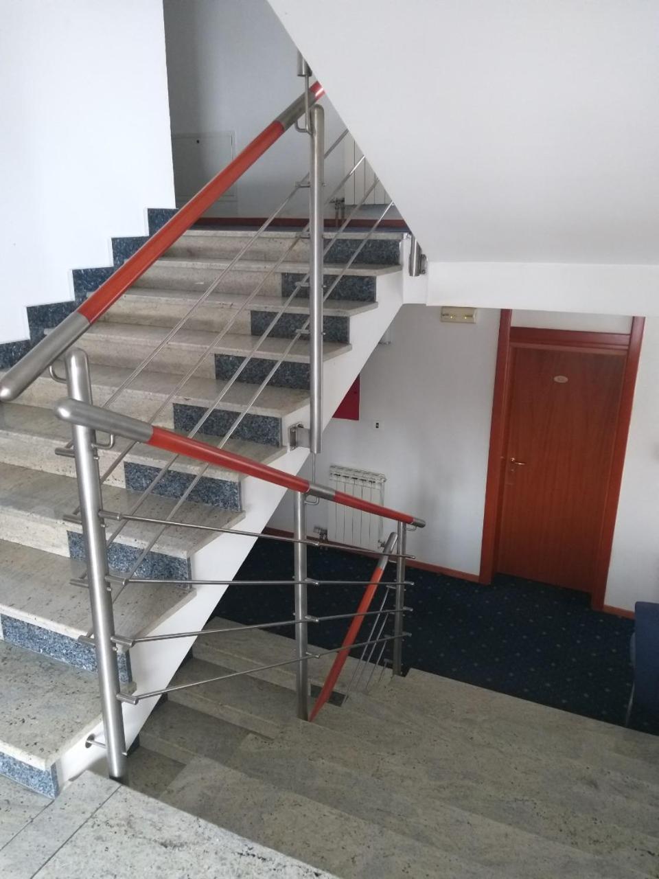 Hotel Imzit Ilidža Exterior foto